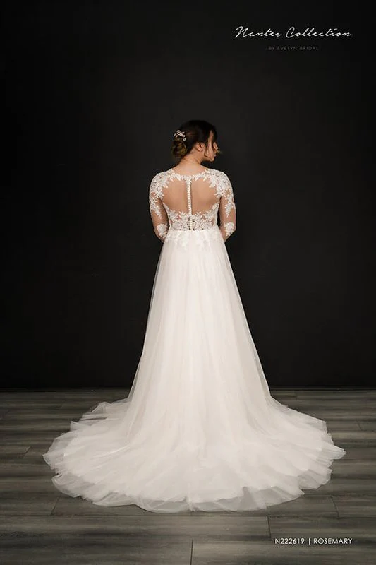 Size 20W Evelyn Bridals N222619 Rosemary Ivory Gown - Image 3