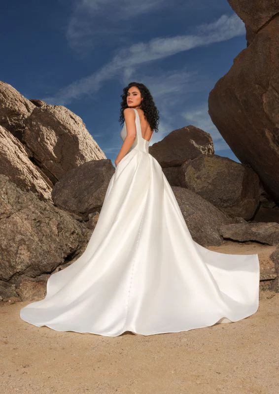 Ivoire by Kitty Chen Size 10 Ezabella Ivory/Tan Gown - Image 4