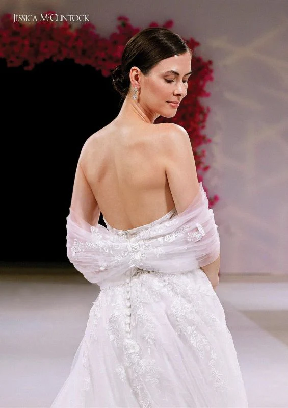 Size 6 Jessica McClintock 700375 Ivory Gown - Image 3