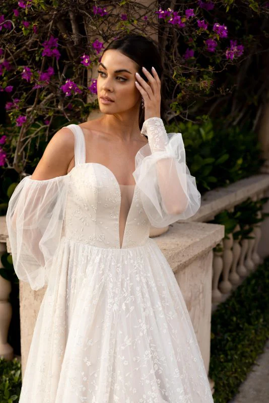 Lore Size 8 1W8051 Nude Gown - Image 2