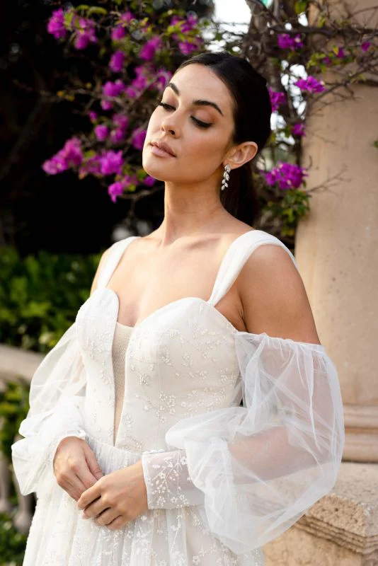 Lore Size 8 1W8051 Nude Gown - Image 3