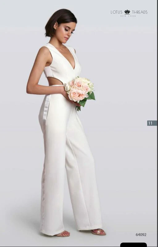 Size 14 Lotus Threads 64092 Nicky Cream Informal - Image 2