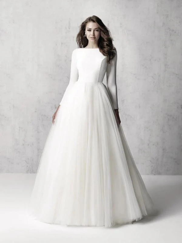 Size 18 Madison James MJ614 Ivory Gown