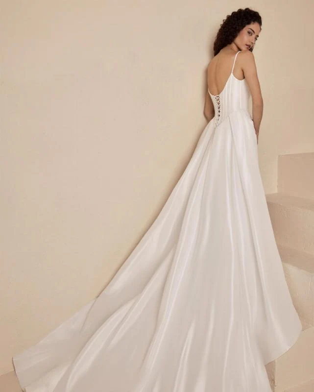BLANC Size 10 B25119 Nura Ivory Gown - Image 4