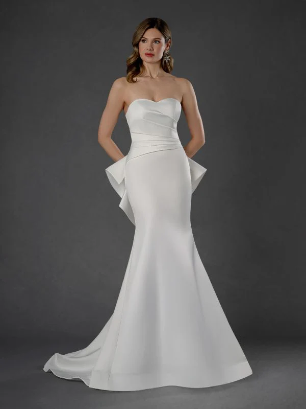 Size 10 Stella Couture 25856 Off White Gown