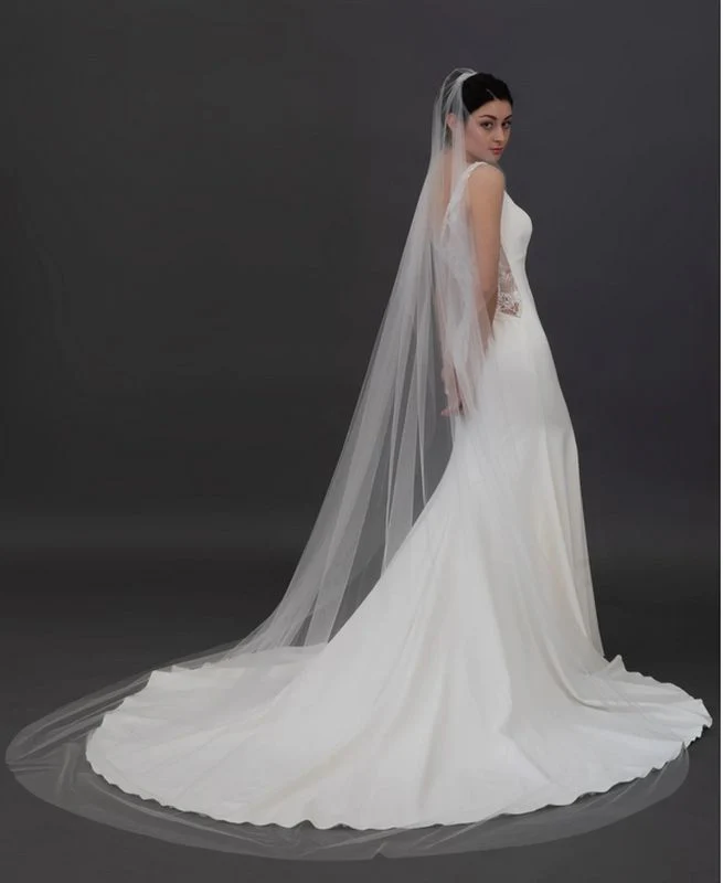 Size 108" Giselle Ivory Veil