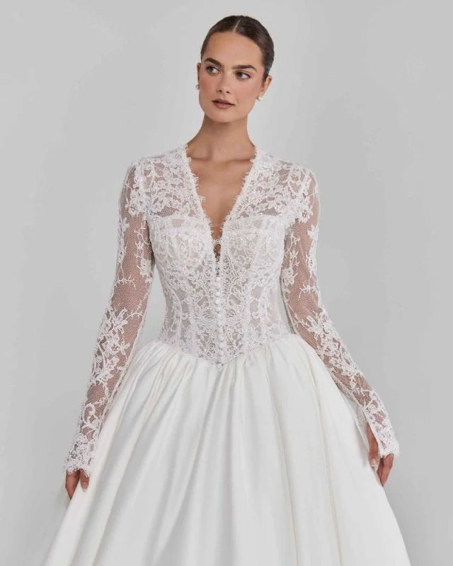 Size 12 BLANC B26105 Lunette Ivory/Skin Gown - Image 2