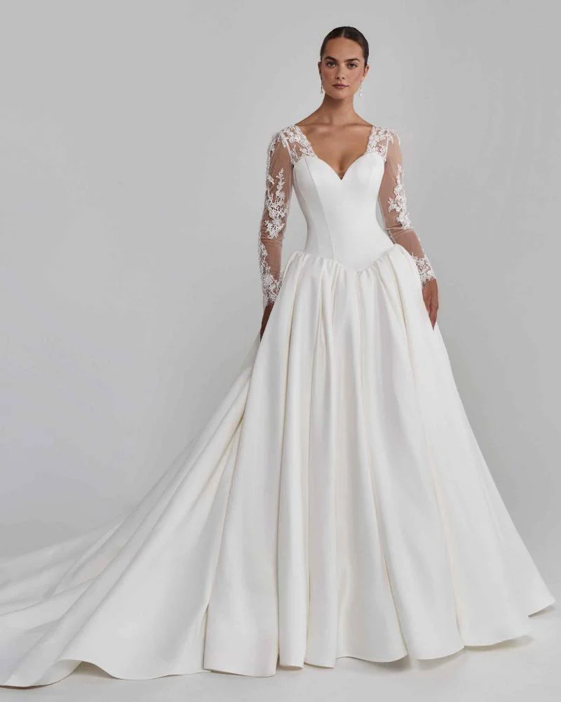 Size 12 BLANC B26115 Contessina Ivory Gown