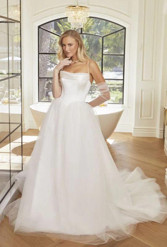 Size 12 Casablanca 2567 Hepburn Ivory Gown - Image 4