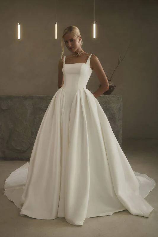 Size 12 Casablanca 2635 Miriam Ivory Gown