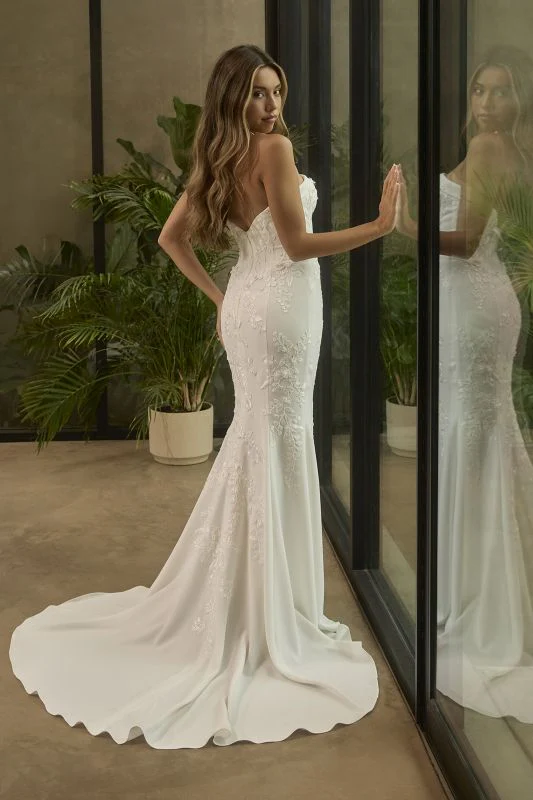 Size 12 Casablanca BL495 Acacia Ivory/Ivory Gown - Image 4