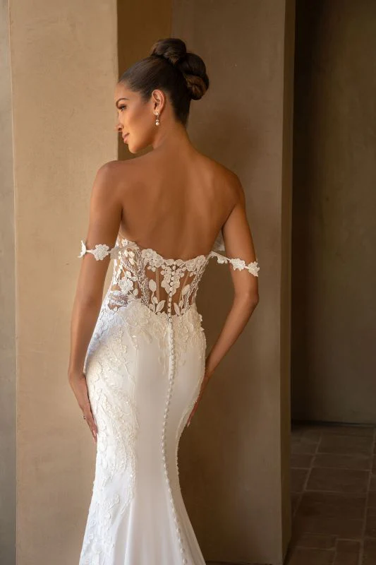 Kitty Chen Size 12 Cece Diamond White/Tan Gown - Image 6