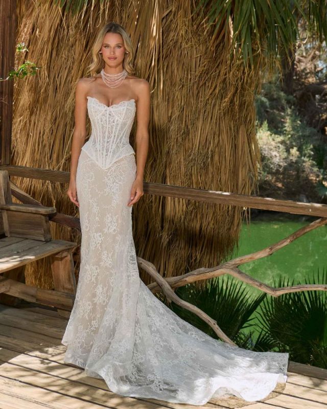 Size 12 L'amour LA26102 Jessenia Ivory/Light Nude Gown