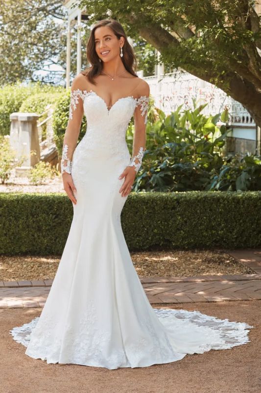Size 12 Sophia Tolli Y22275 Celemtine Ivory/Nude Detachable Sleeves