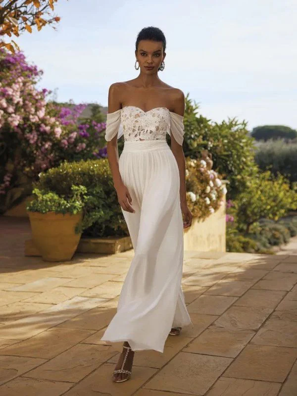 W1 White One Size 12 Maxine Off White Gown - Image 2
