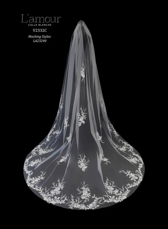 Size 120" L'amour V2332C Ivory Veil