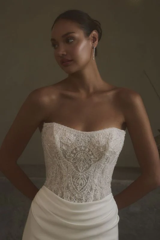 Size 14 Casablanca 2632 Ruthie Ivory/Nude/Ivory Gown - Image 2