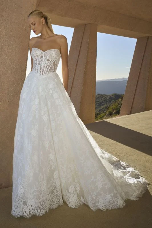 Size 16 Casablanca 2621 Geneva Ivory/Nude/Ivory Gown