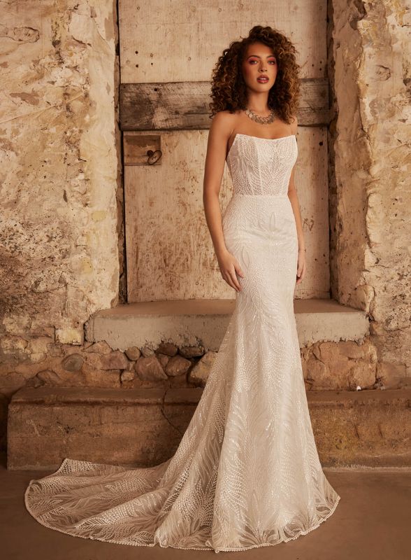 Size 16 La Perle LP2251 Martha Ivory Gown