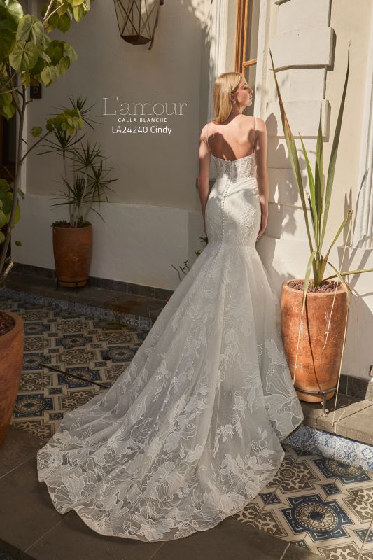 L'amour Size 16 LA24240 Cindy Ivory/Ivory Gown - Image 3