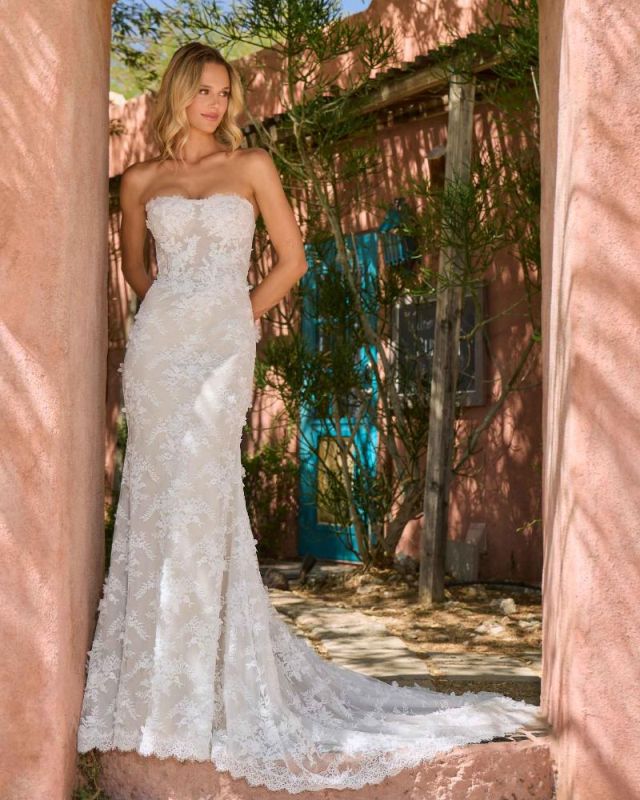 Size 16 L'amour LA26121 Lucrezia Ivory/Light Nude Gown