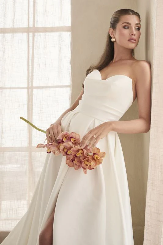 Casablanca Size 18C LE156 Lorraine Ivory Gown - Image 2