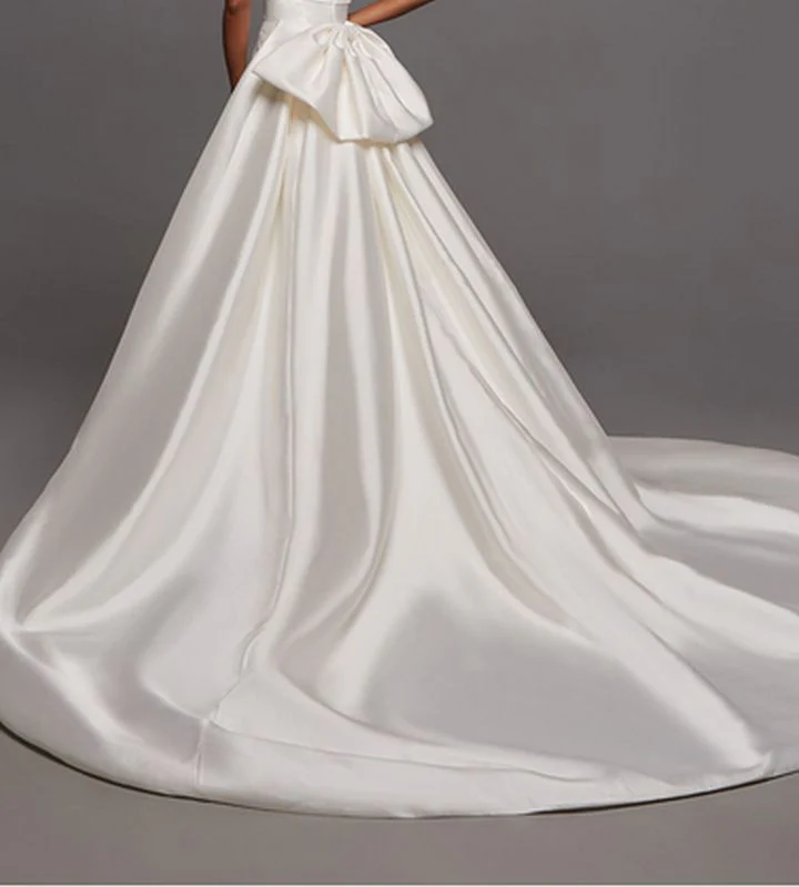 J'adore Size 18 JA77312 Ivory Gown - Image 3