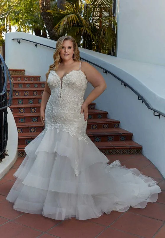 Size 22W Mori Lee 3398 Leia Ivory/Champagne/Honey Gown