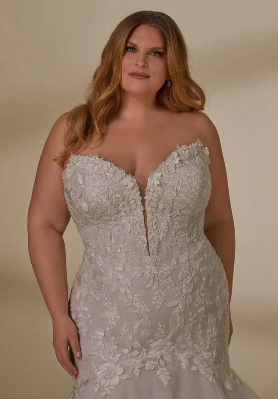Size 22W Mori Lee 3398 Leia Ivory/Champagne/Honey Gown - Image 4