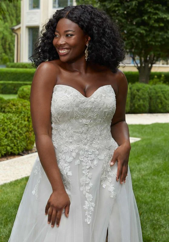 Mori Lee Size 22W 3420 Ivory/Champagne Gown - Image 3