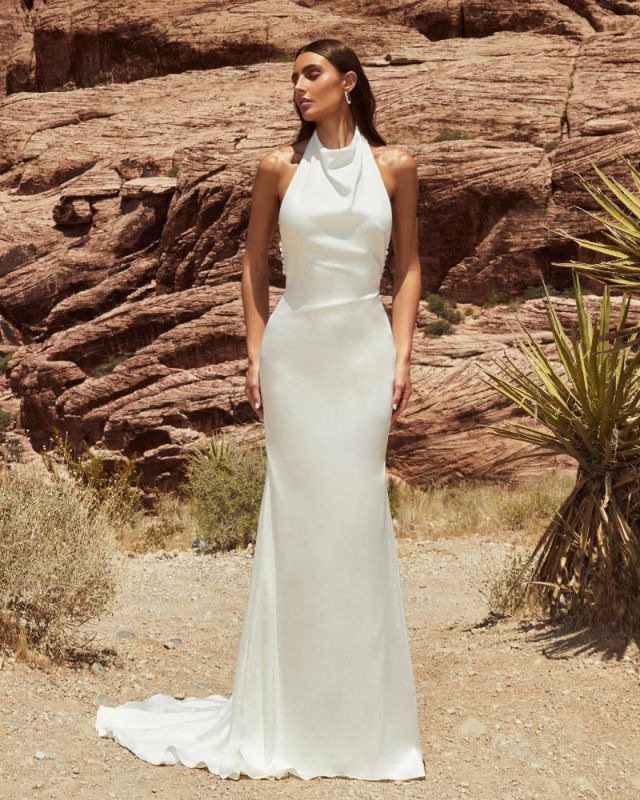 La Perle Size 6 LP2419 Lucia Ivory Gown