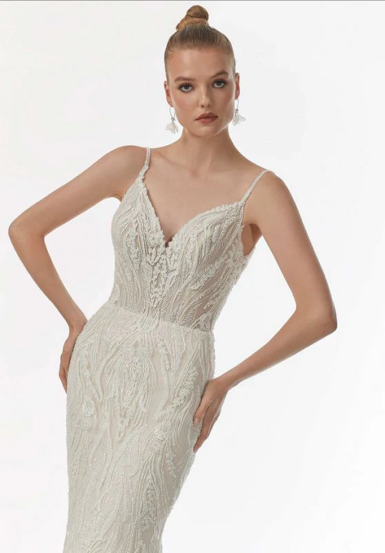 Size 6 Mori Lee 1231 Narcissa Ivory/Champagne Gown - Image 4