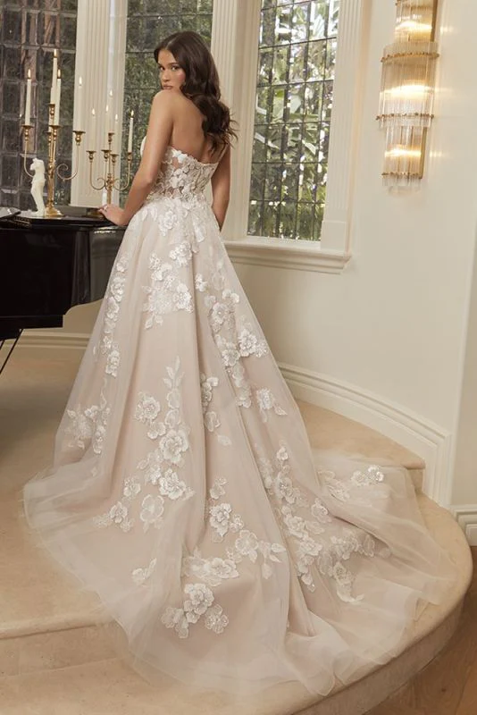 Size 8 Casablanca 2559 Maude Nude/Ivory Gown - Image 3