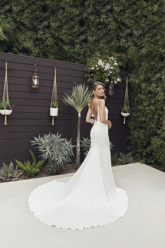 Size 8 Casablanca LE110 Portia Ivory/Nude Gown - Image 4