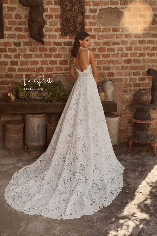 La Perle Size 10 LP2444 Emely Ivory/Ivory Gown - Image 3