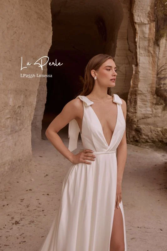 Size 8 La Perle LP2556 Lunessa Ivory Gown - Image 2