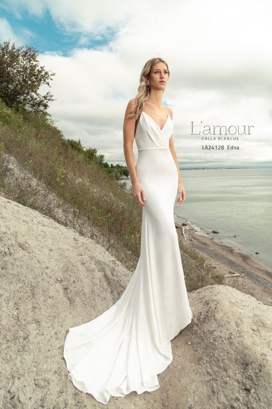 L'amour Size 8 LA24128 Edna Ivory Gown