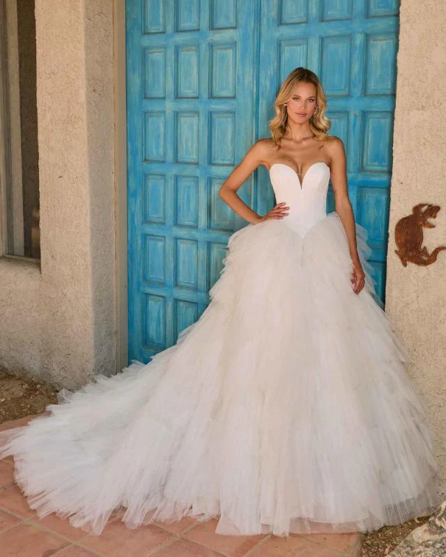 Size 8 L'amour LA26109 Millicent Ivory/Skin Gown