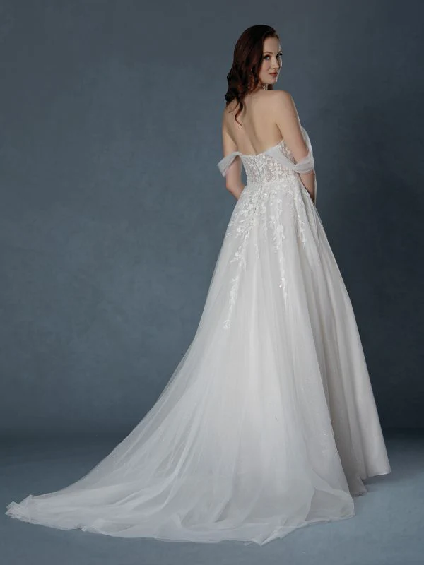 Size 8 Stella Couture 25528 Off White Gown - Image 2