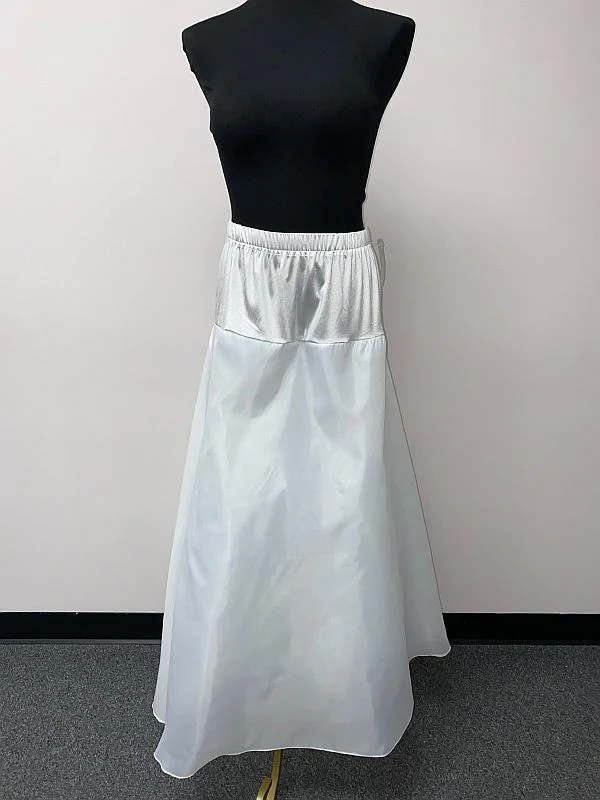 Size M YM217 White Slip
